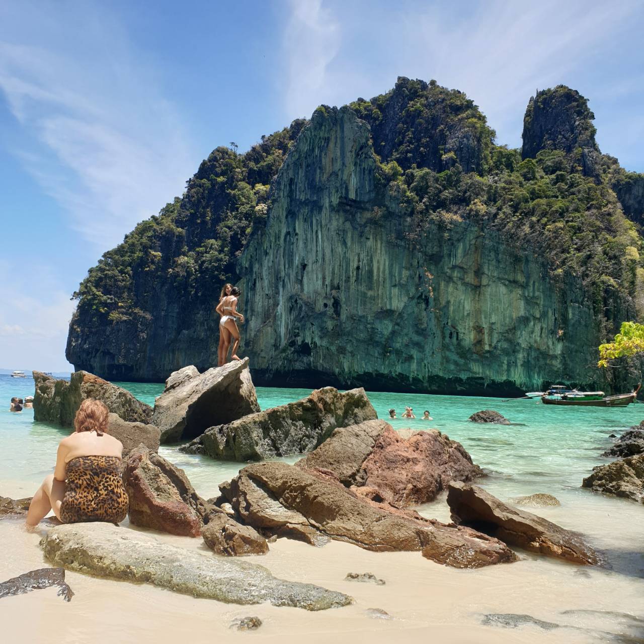 Guide Service - Creative Tour Guru